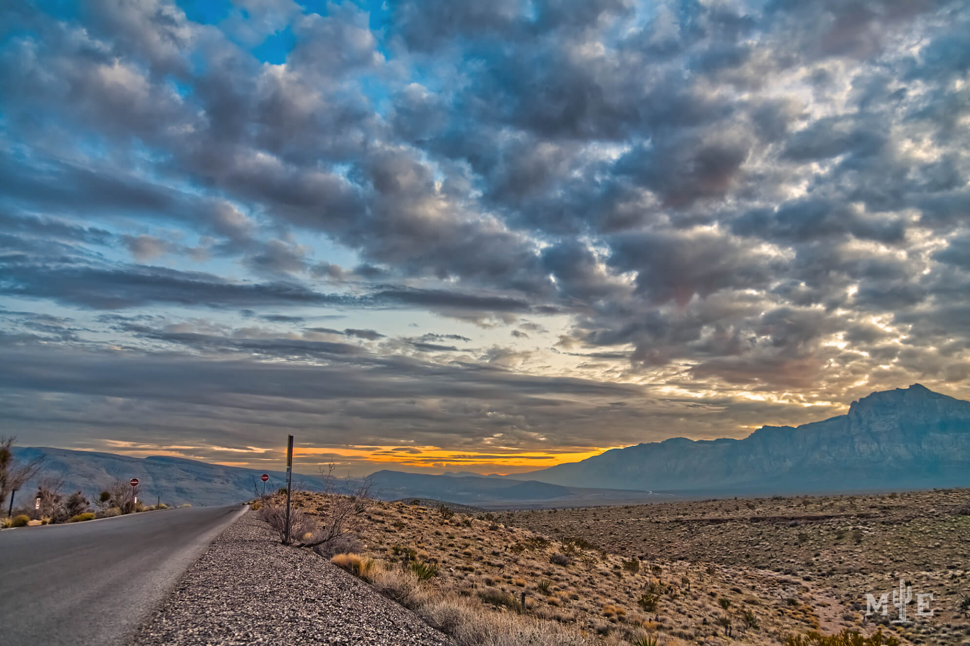 Golden Hour Escape 6544