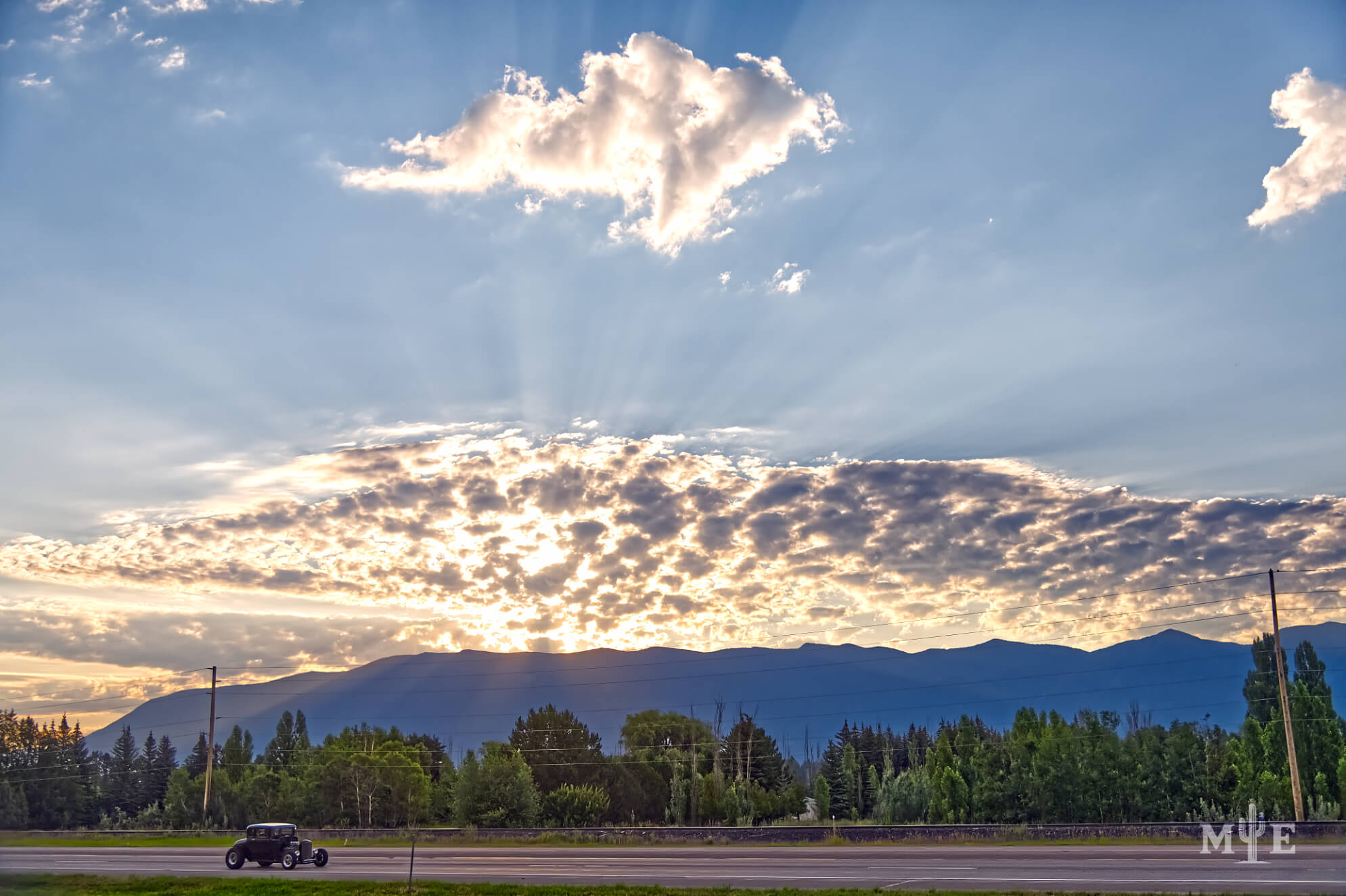 Golden Hour Escape 1587