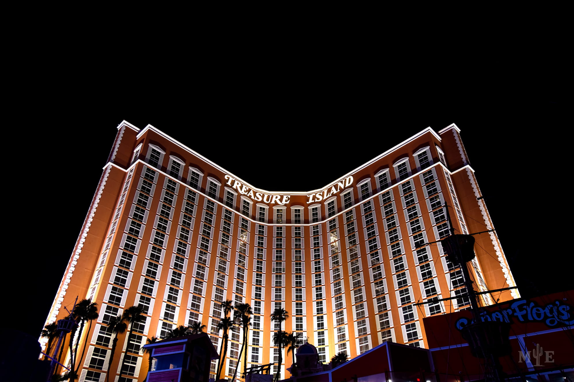 Las Vegas at Night: The Neon Perspective
